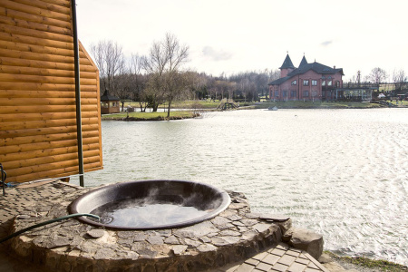 Чугунный банный чан для купания. Вместимость от 10 до 12 человек